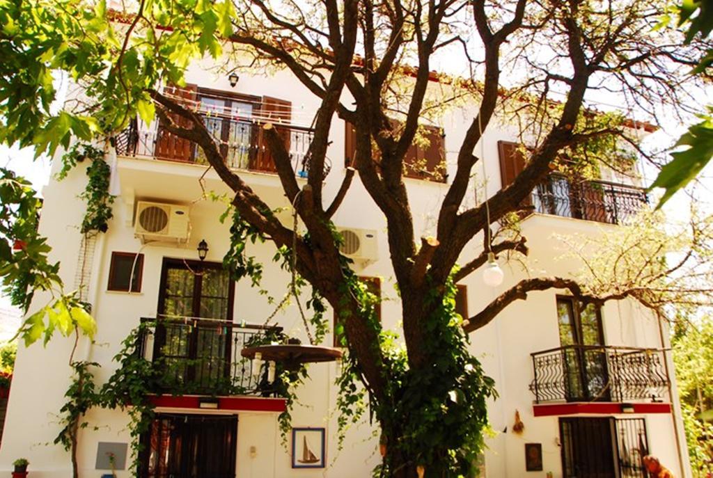 Atzanou Rooms Kamariotissa Екстер'єр фото